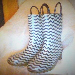 Rainboots